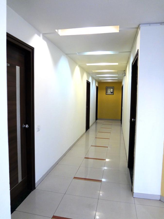 Hotel Airport Residency Ahmadabad Zewnętrze zdjęcie